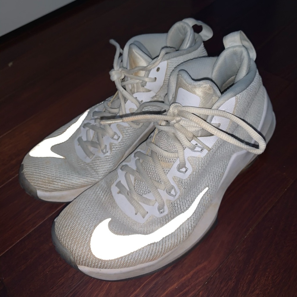 Nike Men's White Athletic Sneakers